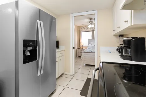 Ice machine, Keurig coffee maker, blender, microwave, and a toaster