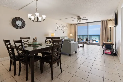 Dining room with direct ocean view
